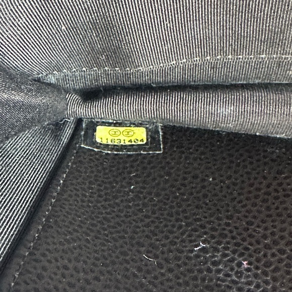 CHANEL CAVIAR LEATHER WOC Shoulder/Crossbody Bag SHW - Picture 11 of 13